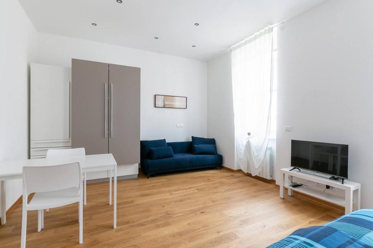 ~ Cozy Apartment ~ City Center Train Station Trieste Extérieur photo